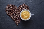 心形咖啡豆高清图片