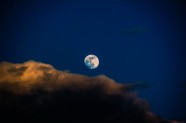 满月夜空图片