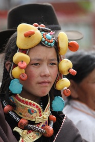 西藏民族女孩图片