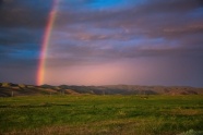 雨后彩虹美景图片