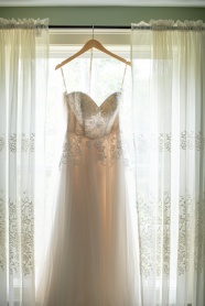 新娘婚纱礼服图片