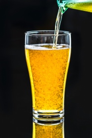 冰啤酒高清图片