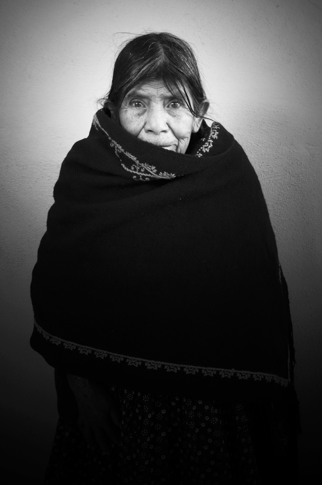 墨西哥老人黑白肖像图片