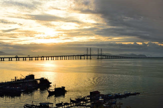 詹巴丹岛槟城大桥风景图片
