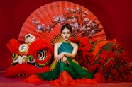 亚洲春节模特美女写真图片