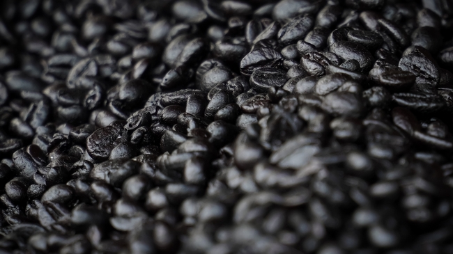 黑色咖啡豆背景图片