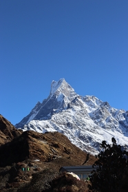 冬季喜马拉雅山脉风光摄影图片