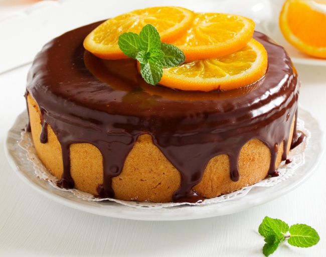 巧克力水果蛋糕图片