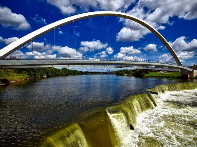 桥建筑风景图片