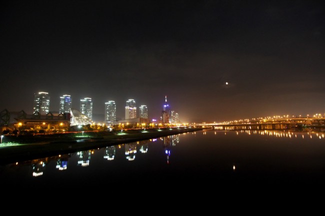 城市灯光夜景图片