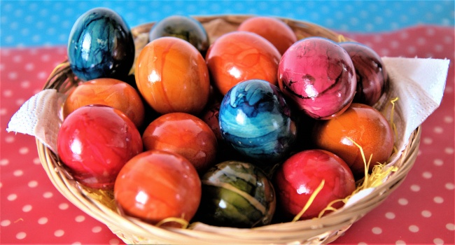 多彩复活节鸡蛋图片