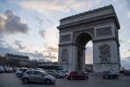 法国巴黎凯旋门广场图片