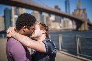 同性恋接吻图片