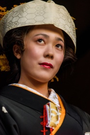 日本女人穿和服图片