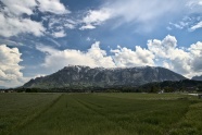 奥地利高山蓝天白云图片