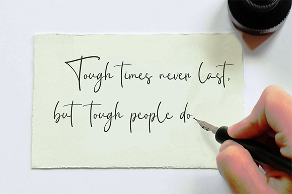 Julietta Kissing字体 4