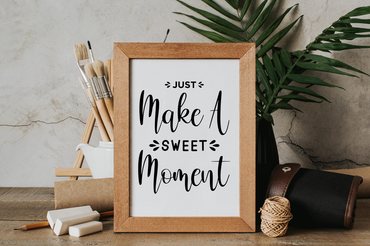 Charlotte Shine字体 4