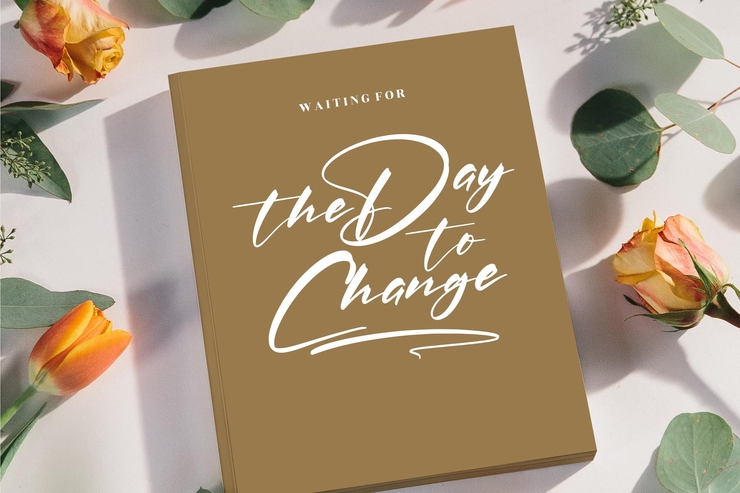 Patrena Rolane字体 9