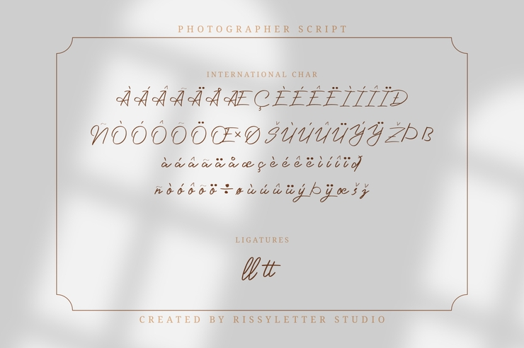 Photographer _ Script字体 3