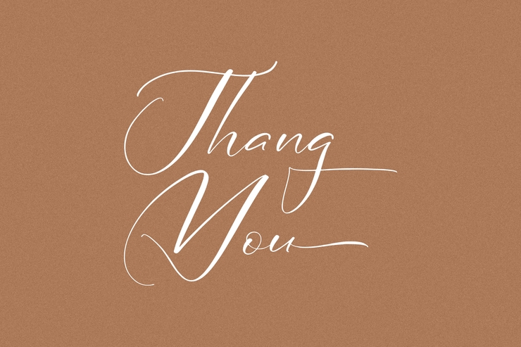 Adelinetha Charlote字体 4