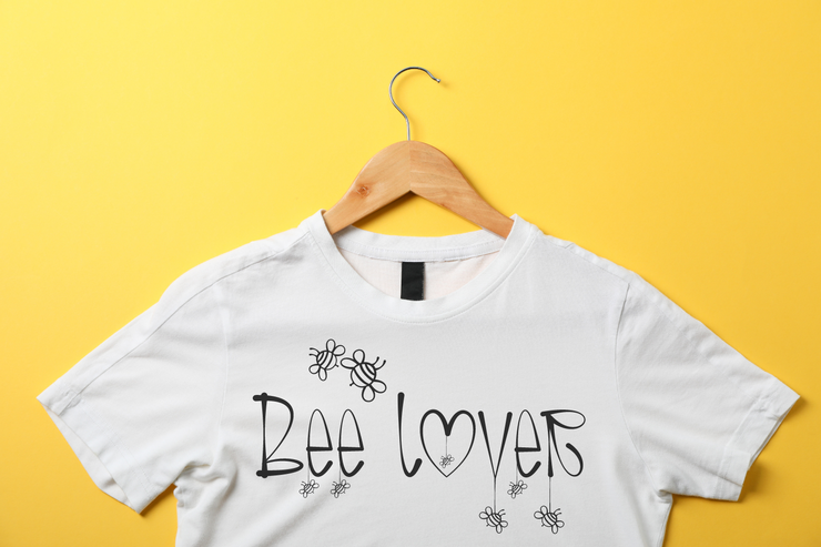 Bee Darling字体 3