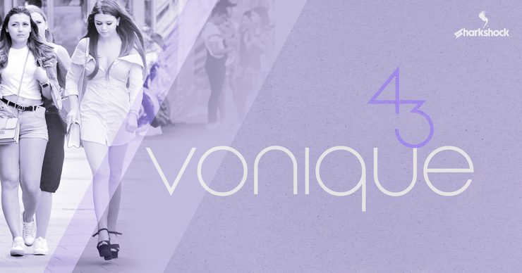 Vonique 43字体 1