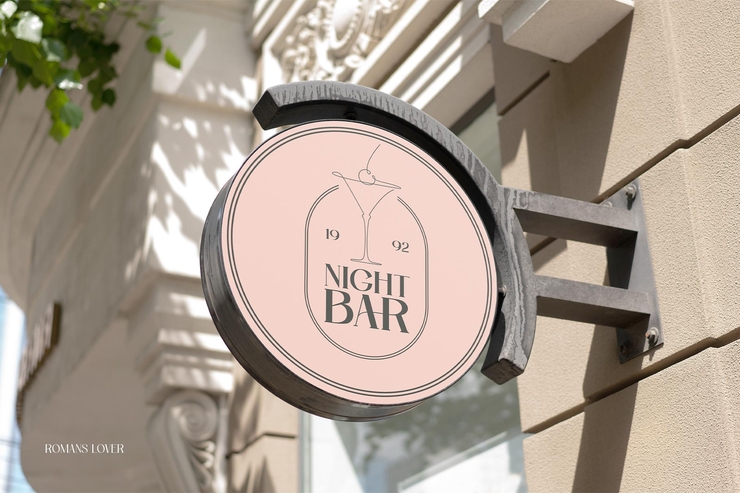 Romans lovers Light字体 10