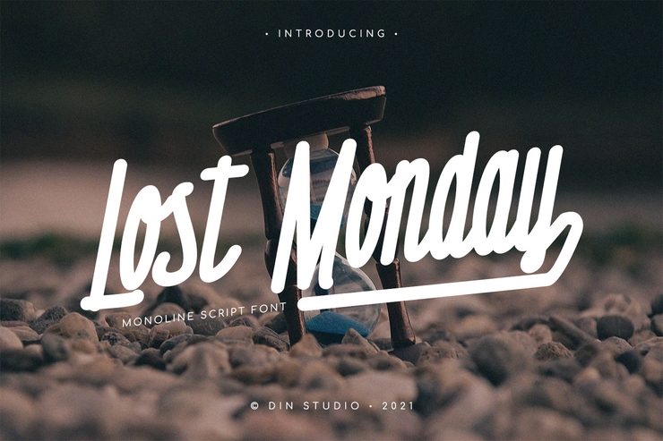 Lost Monday字体 3