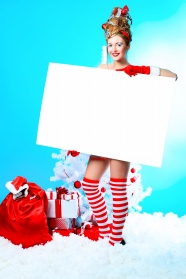 圣诞美女举着牌子图片