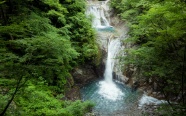 绿色养眼山水风景图片