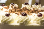 黑森林奶油蛋糕图片
