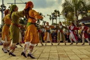 传统民俗庆典跳舞图片