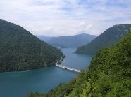 山水湖泊旅游景观图片