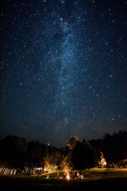 繁星点点的夜空图片