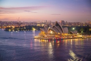 悉尼歌剧院灯光夜景图片