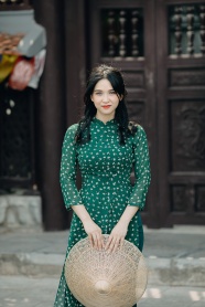 温婉亚洲美女写真图片