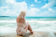 海边极品白人美女人体艺术图片