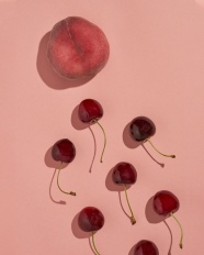 水蜜桃和樱桃图片