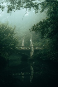 清晨山水桥梁风景图片