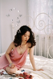 性感日韩美女私房艺术照图片