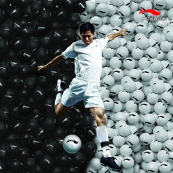 足球运动广告PSD素材