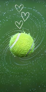 水滴四溅网球摄影图片