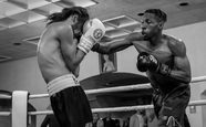 拳击比赛黑白摄影图片