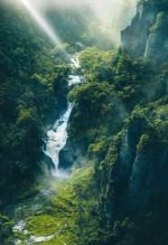 人间仙境山水瀑布图片
