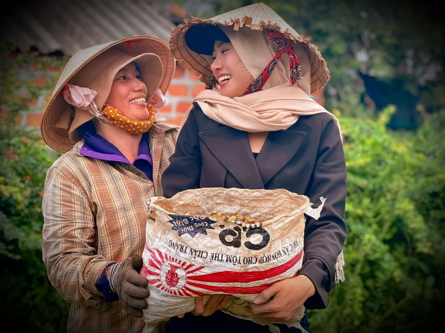 越南妇女人物肖像图片