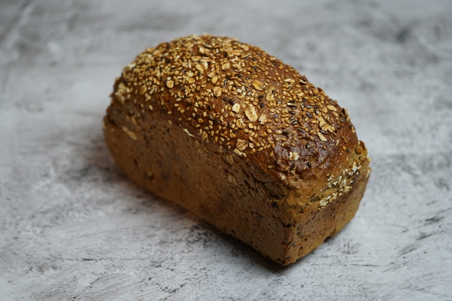黑麦麦麸面包图片
