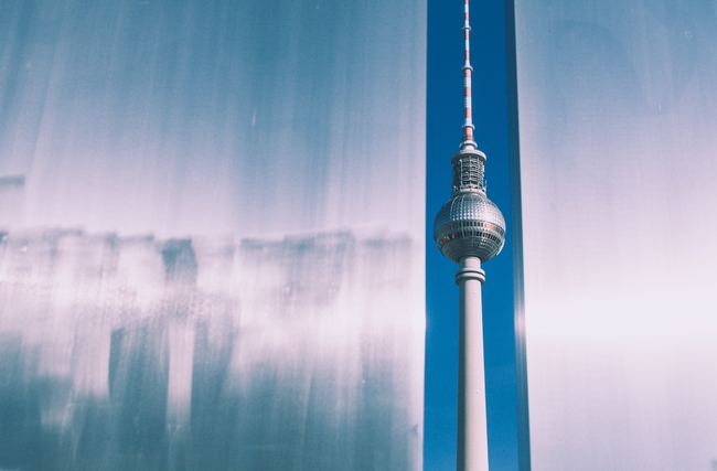 柏林电视塔地标建筑图片