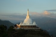 佛教寺庙舍利塔图片