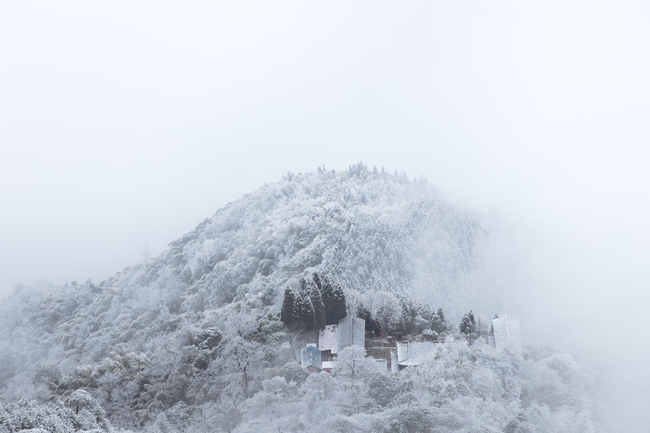 冬季武功山雪景图片