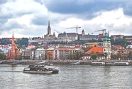 匈牙利布达佩斯港口城市图片